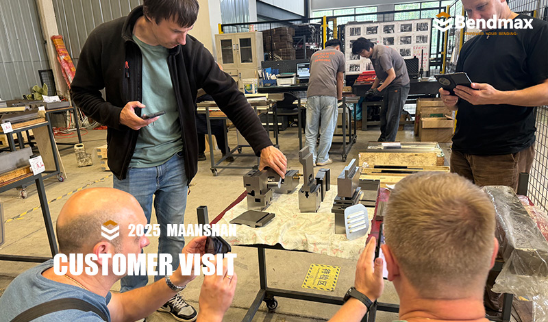 Custom Press Brake Tooling Solutions Impress Russian Client with Exhibition Samples