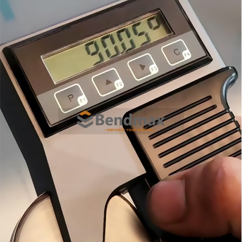 bendmax Handheld Angle Measurer bendmax Handheld Angle Measurer