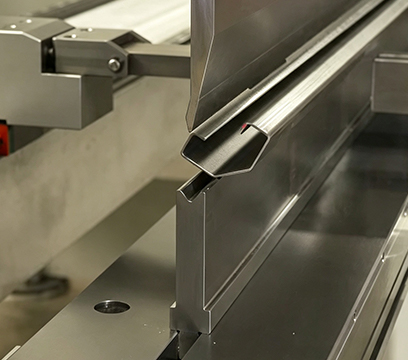 Acute punch  with  single V-DIE  
